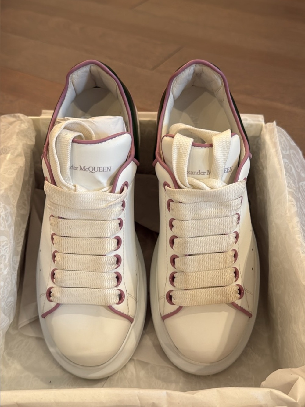 Alexander McQueen oversized sneaker